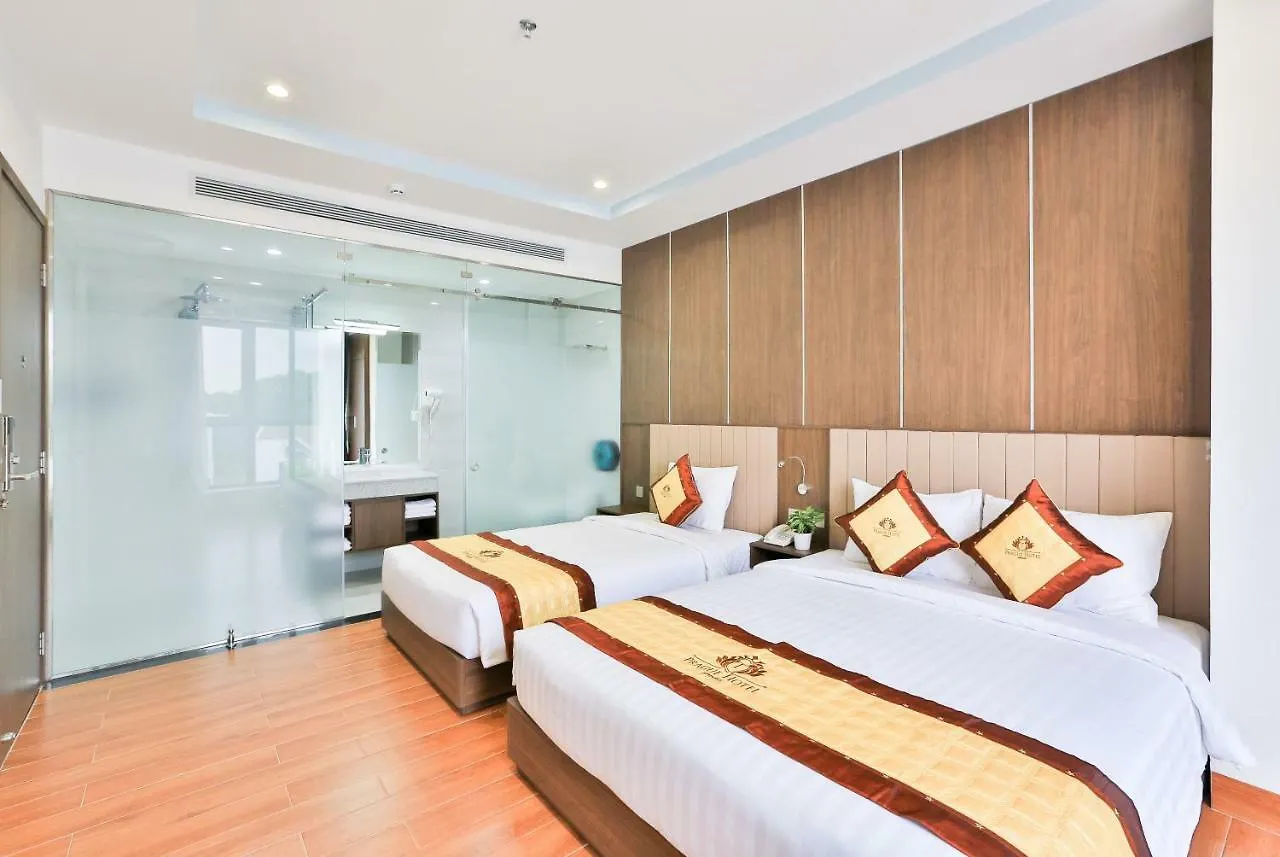 הו צ'י מין סיטי Prague Saigon Airport Hotel