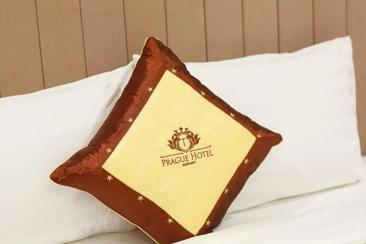 הו צ'י מין סיטי Prague Saigon Airport Hotel  הו צ'י מין סיטי